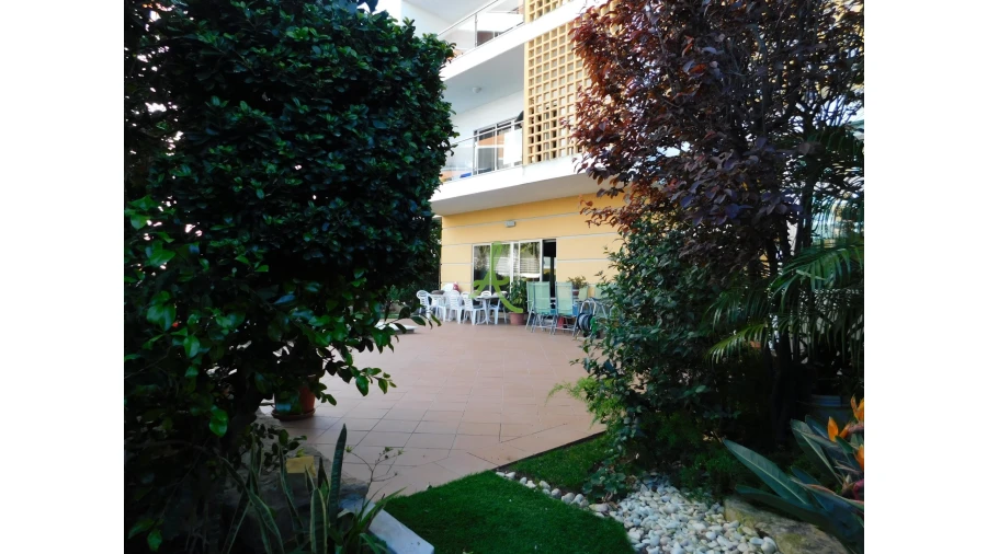 Apartamento T4 para Venda em Portimão Foto 40