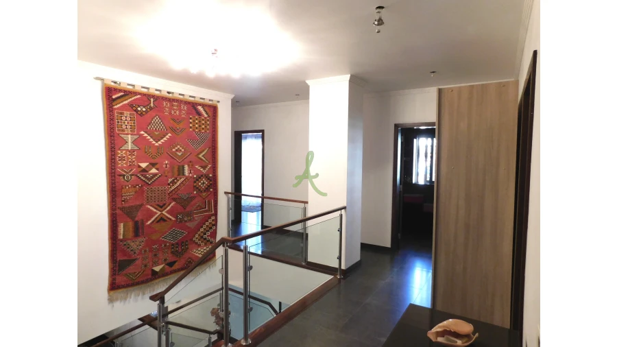 Apartamento T4 para Venda em Portimão Foto 11