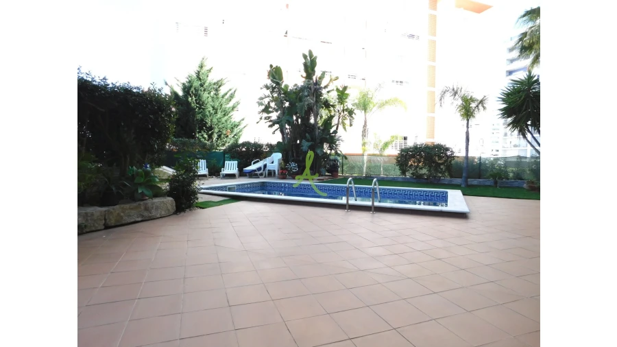 Apartamento T4 para Venda em Portimão Foto 37