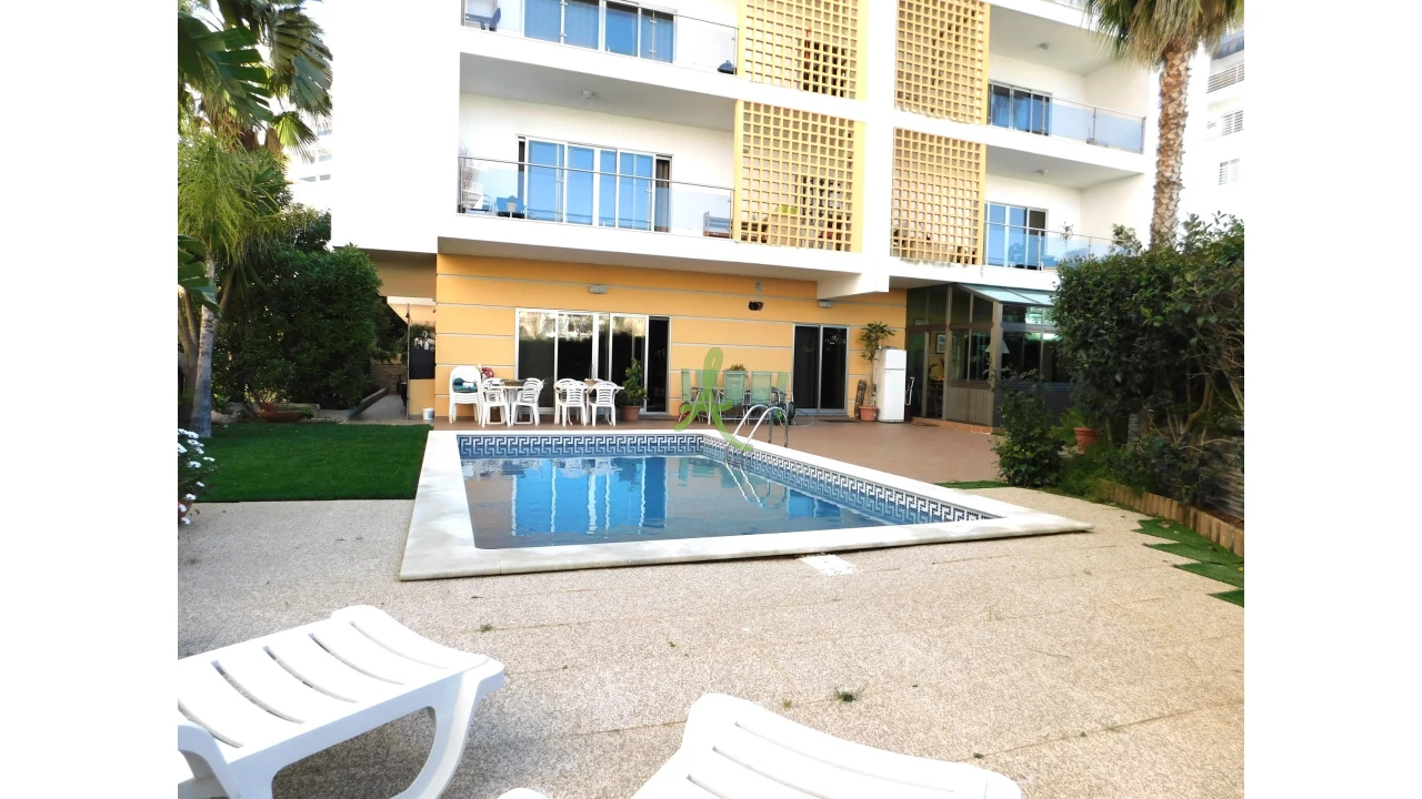 Apartamento T4 para Venda em Portimão Foto 34