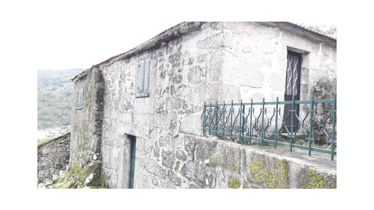 Quinta T2 para Venda em Sistelo Foto 11