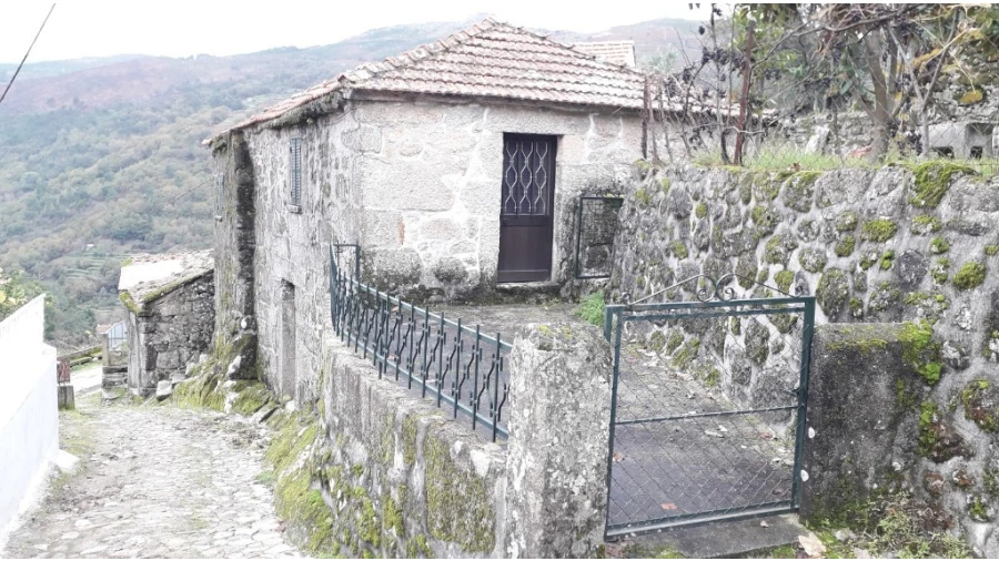 Quinta T2 para Venda em Sistelo Foto 1