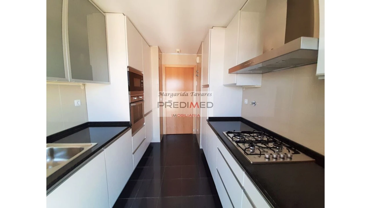 Apartamento T2 para Venda em Olivais Foto 8