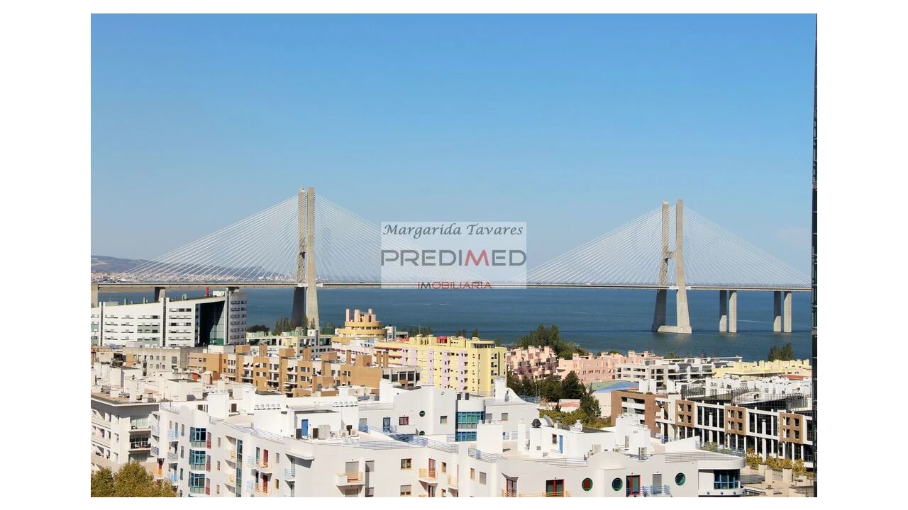 Apartamento T2 para Venda em Olivais Foto 6