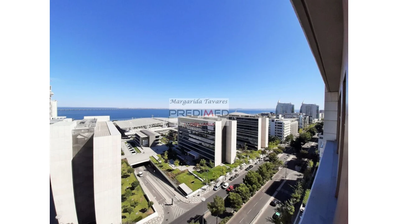 Apartamento T2 para Venda em Olivais Foto 11