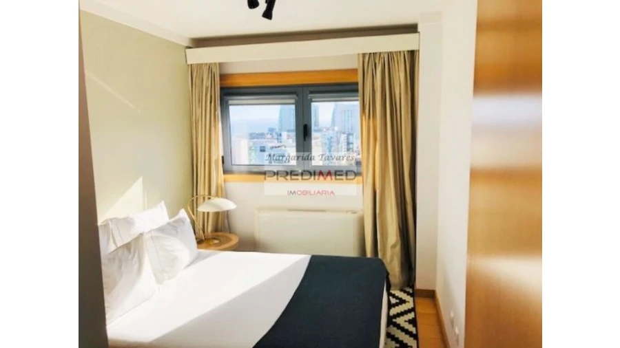 Apartamento T2 para Venda em Olivais Foto 19