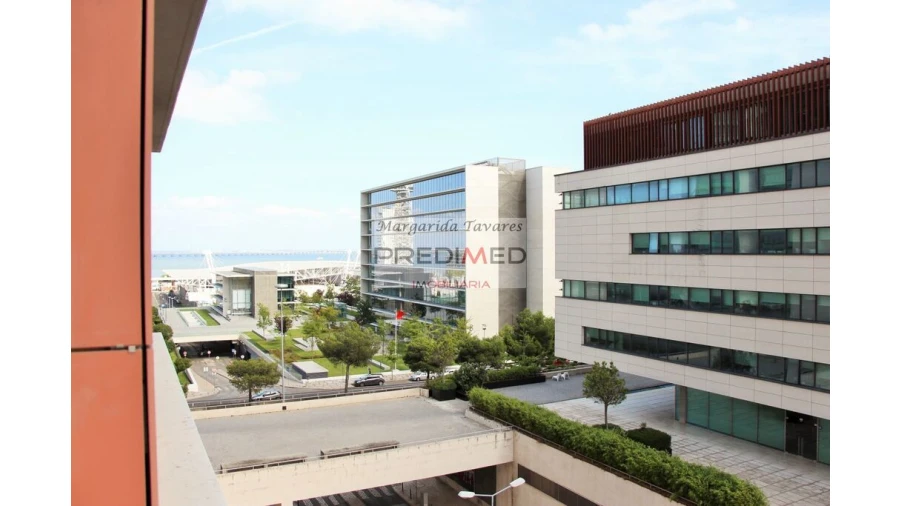 Escritório para Arrendamento em Olivais Foto 1