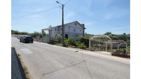 Terreno para Venda em Ceira