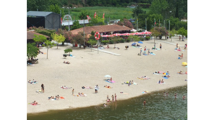 Terreno para Venda em Ceira Foto 6