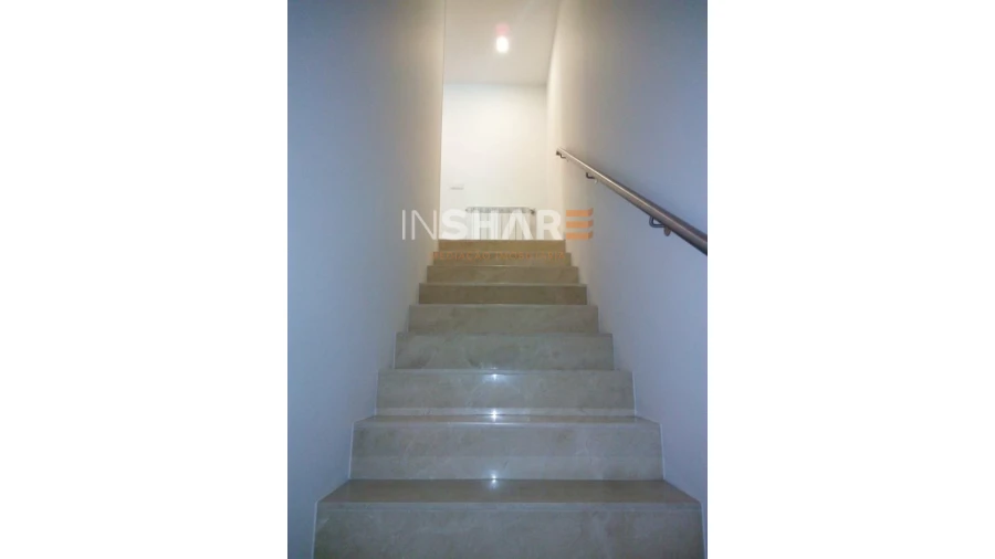 Moradia T3 para Venda em Vila de Prado Foto 3