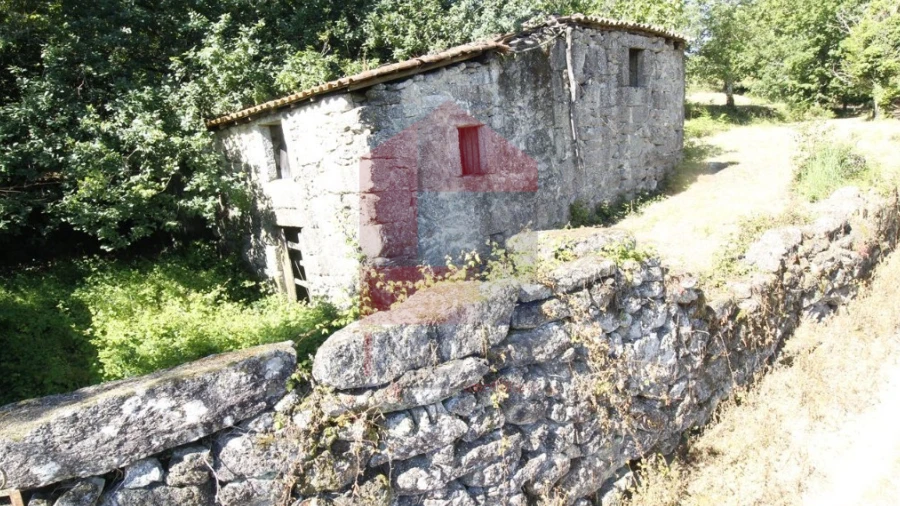 Moradia T1 para Venda em Verim, Friande e Ajude