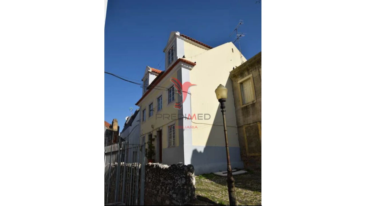 Apartamento T1 para Venda em Estrela Foto 2