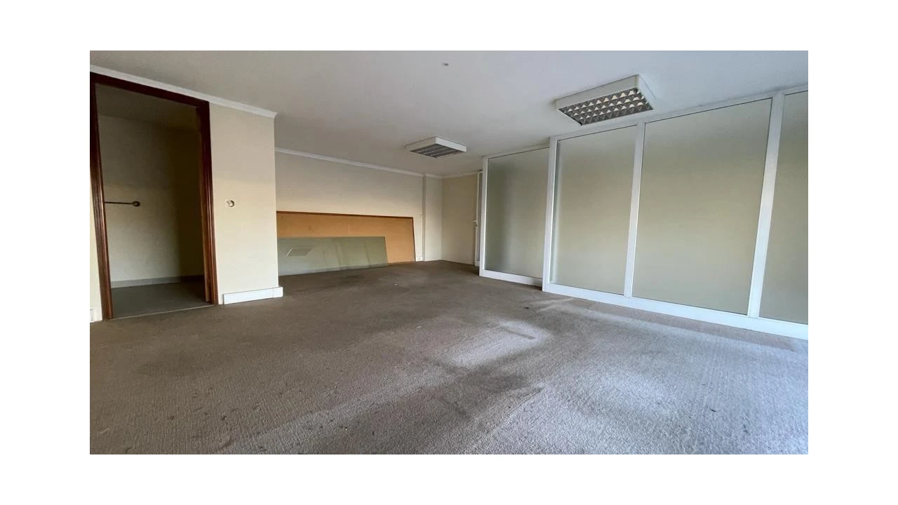 Loja para Venda em São Martinho do Bispo e Ribeira de Frades Foto 5