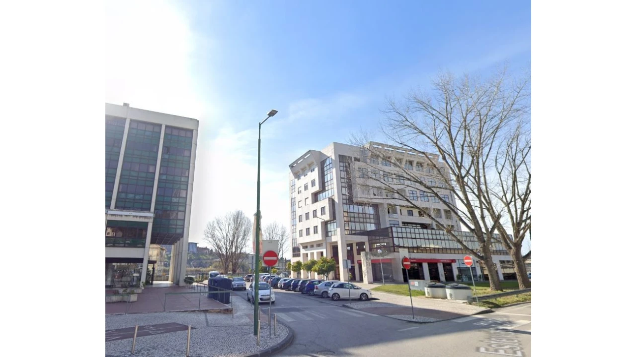 Loja para Venda em São Martinho do Bispo e Ribeira de Frades Foto 7