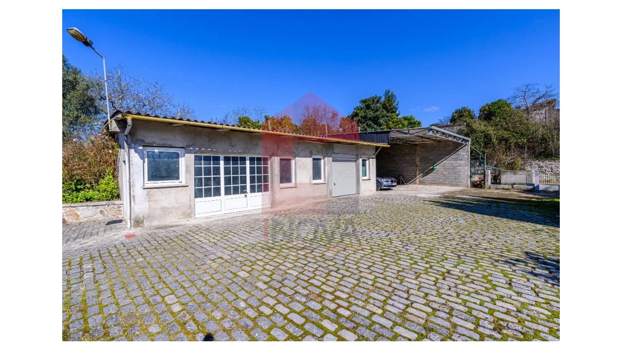 Moradia T4 para Venda em Vila Verde e Barbudo Foto 22