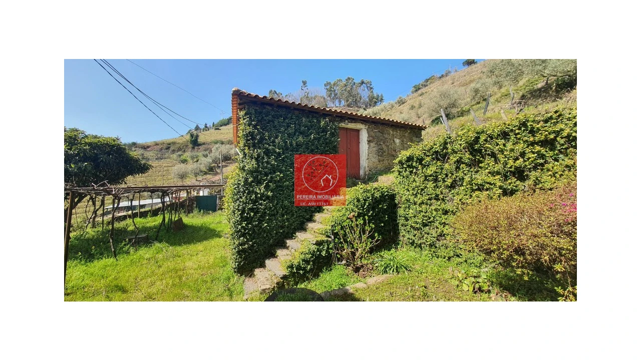 Quinta T4 para Venda em Vila Marim Foto 21