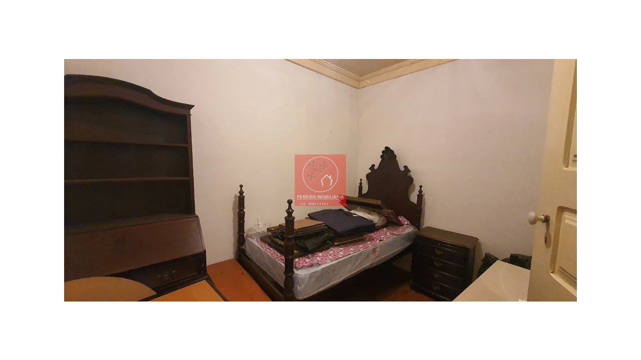 Quinta T4 para Venda em Vila Marim Foto 9