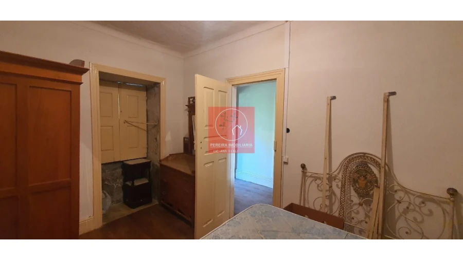 Quinta T4 para Venda em Vila Marim Foto 18