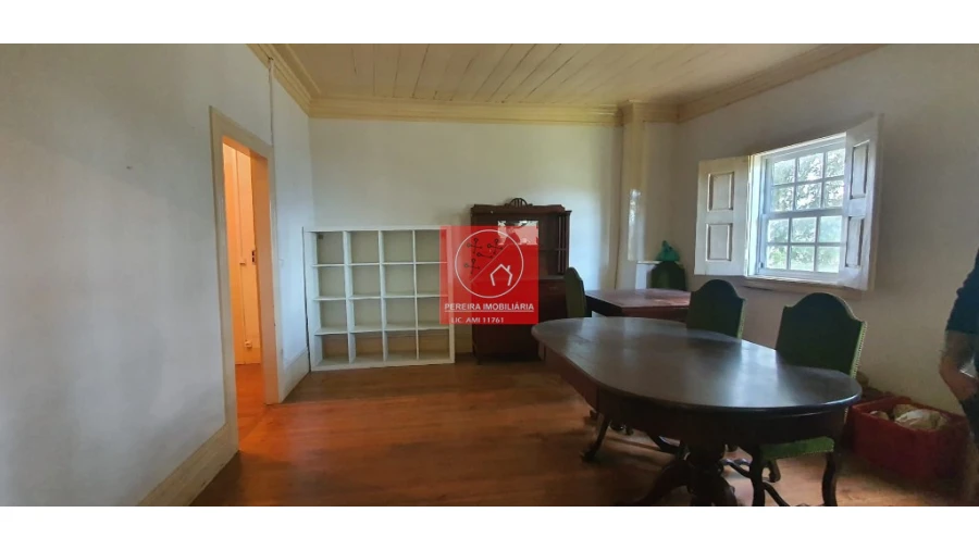 Quinta T4 para Venda em Vila Marim Foto 14