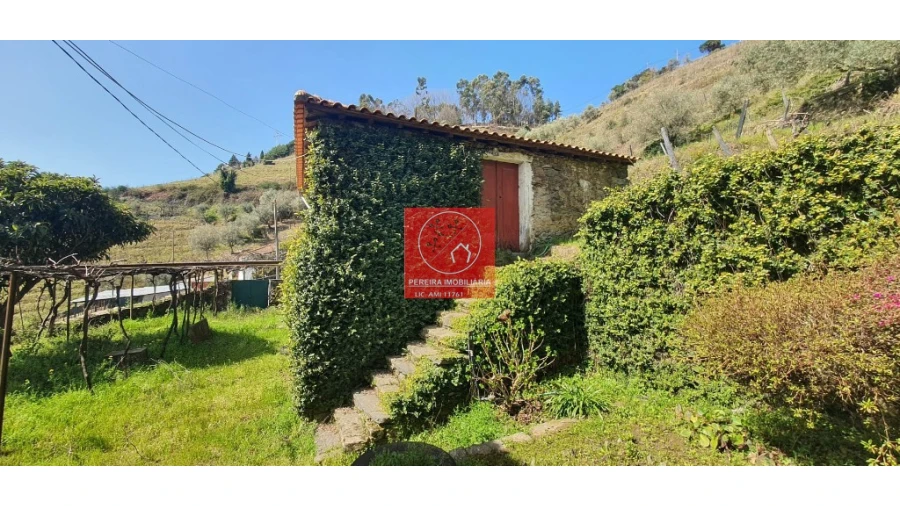 Quinta T4 para Venda em Vila Marim Foto 21