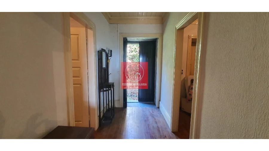 Quinta T4 para Venda em Vila Marim Foto 16