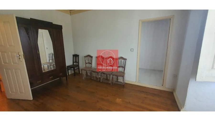 Quinta T4 para Venda em Vila Marim Foto 8