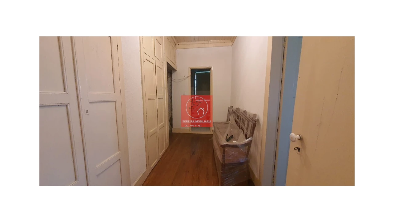 Quinta T4 para Venda em Vila Marim Foto 17