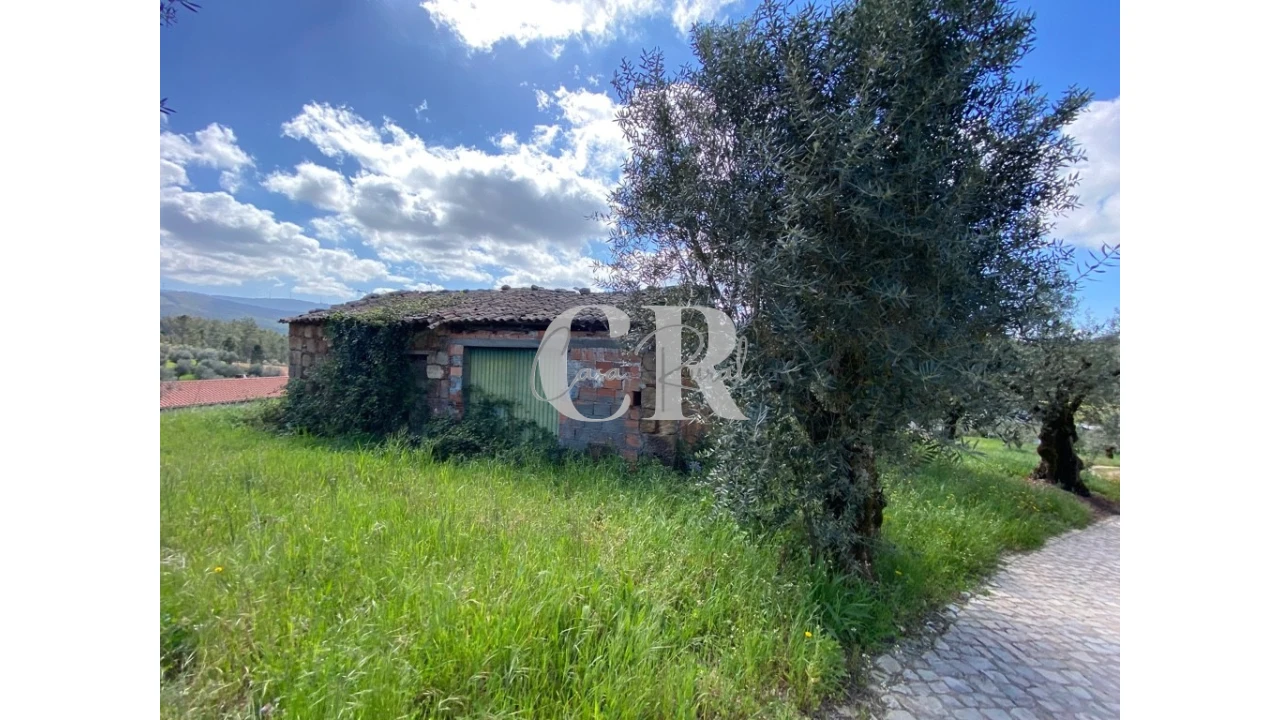 Moradia T2 para Venda em Podentes Foto 44