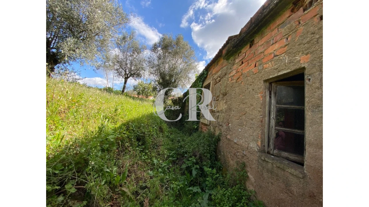 Moradia T2 para Venda em Podentes Foto 33