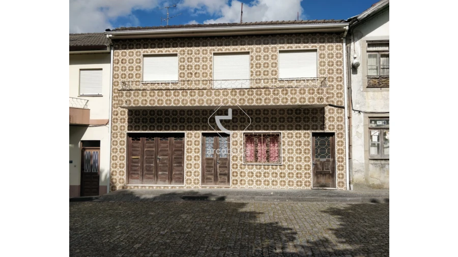 Moradia T3 para Venda em Paredes de Coura e Resende Foto 1