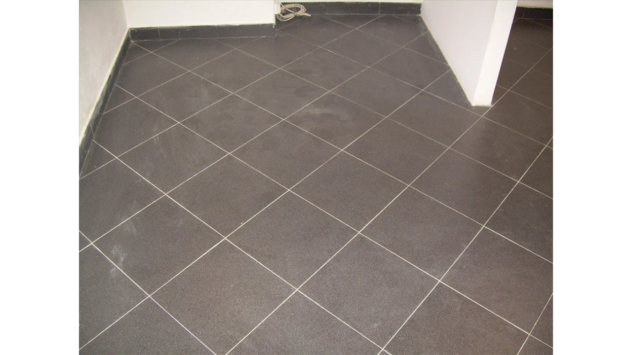 Loja para Venda em Almada, Cova da Piedade, Pragal e Cacilhas Foto 3