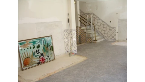 Loja para Venda em Almada, Cova da Piedade, Pragal e Cacilhas