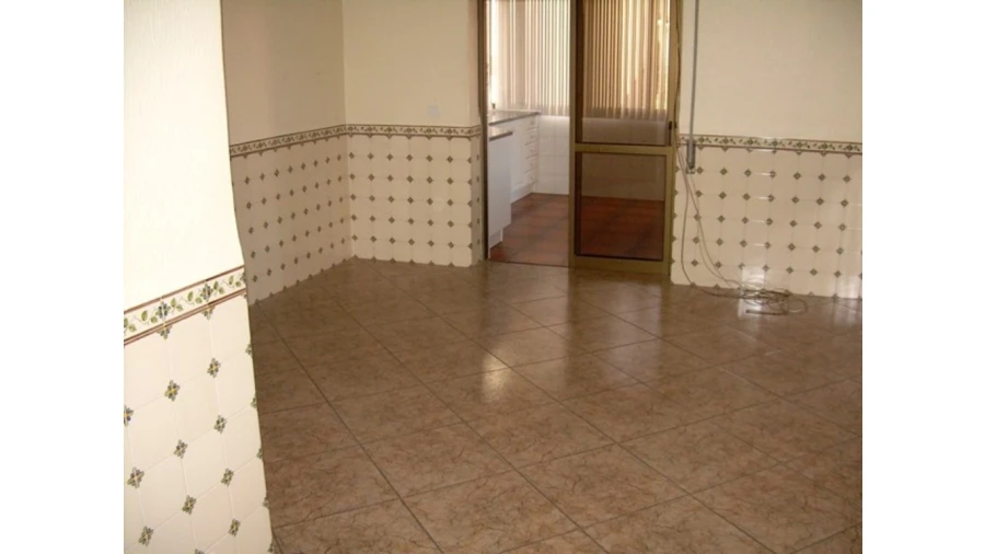 Loja para Venda em Almada, Cova da Piedade, Pragal e Cacilhas Foto 7