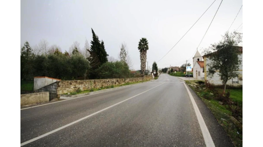 Terreno para Venda em Sebal e Belide Foto 2