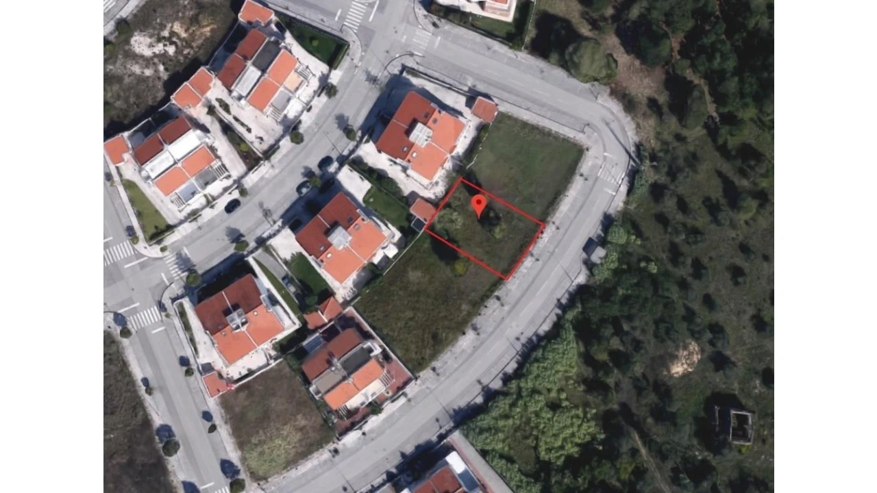 Terreno para Venda em Sebal e Belide Foto 4