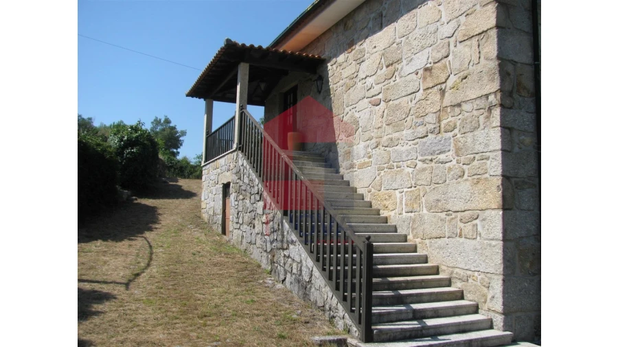 Quinta T13 para Venda em Coucieiro Foto 4