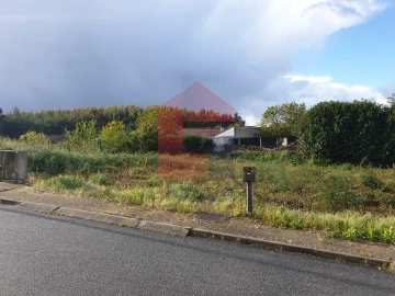 Terreno para Venda em Vila Verde e Barbudo