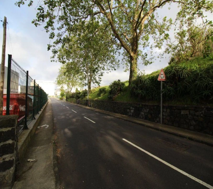 Terreno para Venda em Ponta Delgada (São Pedro) Foto 3