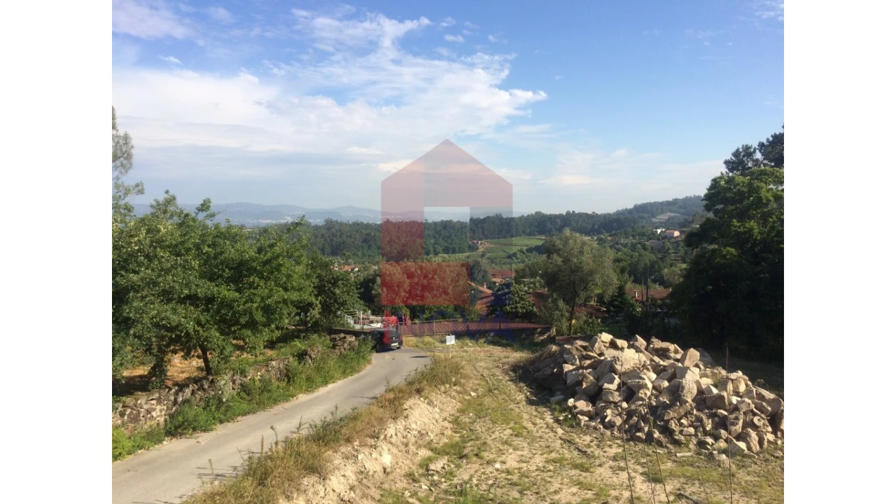 Terreno para Venda em Oriz (Santa Marinha) e Oriz (São Miguel) Foto 6