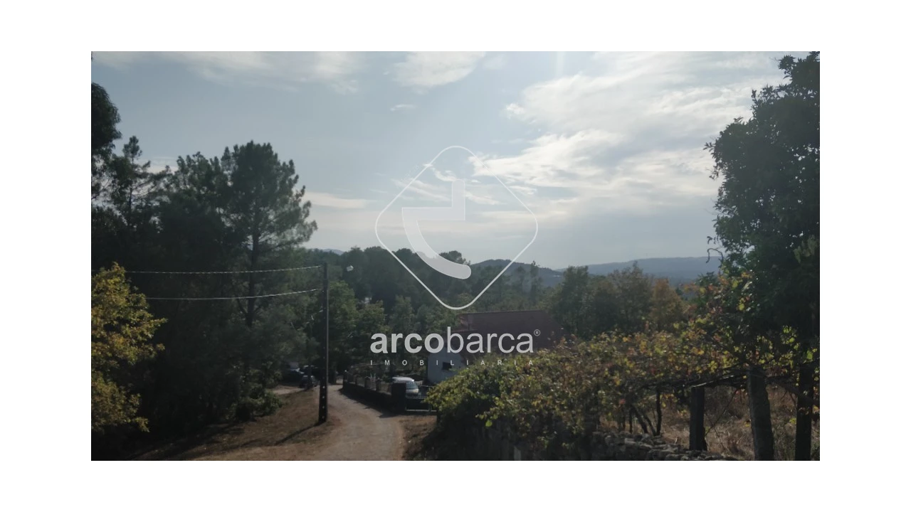 Terreno para Venda em Formariz e Ferreira Foto 1