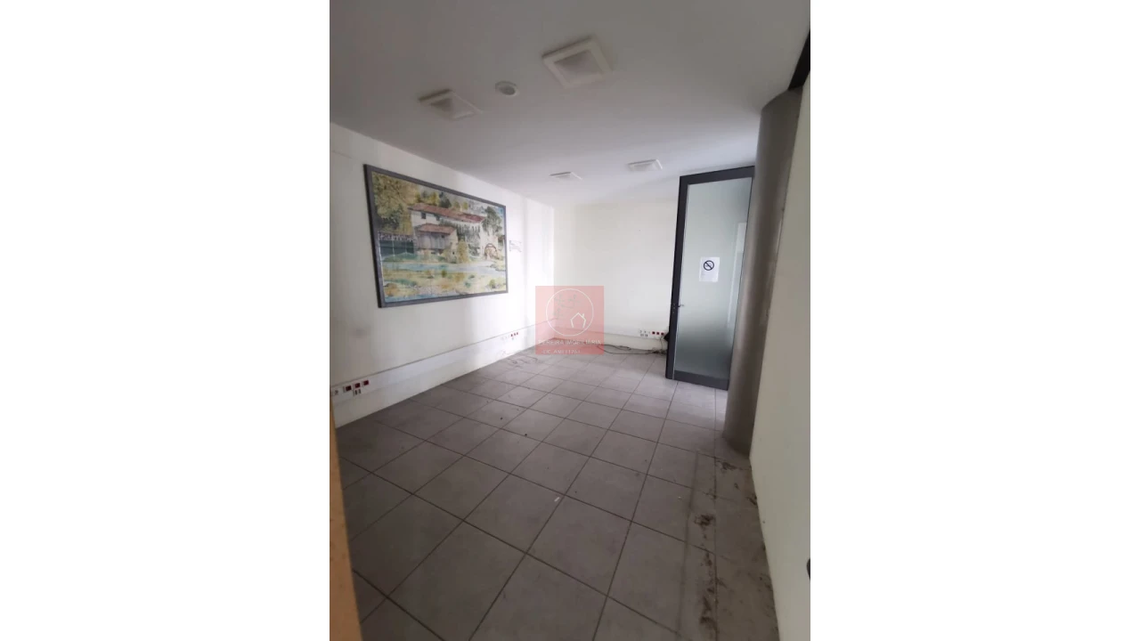 Loja para Venda em Subportela, Deocriste e Portela Susã Foto 2