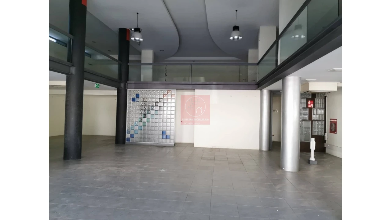 Loja para Venda em Subportela, Deocriste e Portela Susã Foto 6