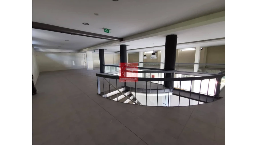 Loja para Venda em Subportela, Deocriste e Portela Susã Foto 11