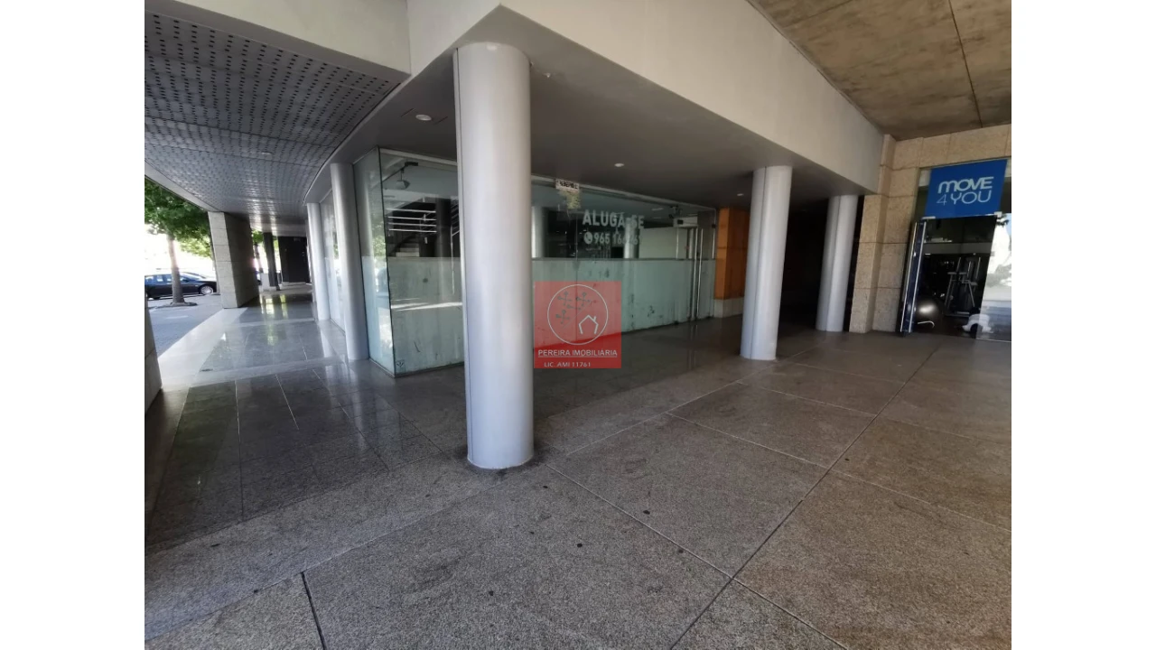 Loja para Venda em Subportela, Deocriste e Portela Susã Foto 10