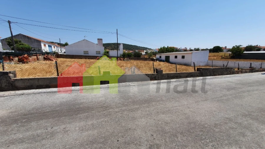 Terreno para Venda em Santiago do Escoural Foto 2