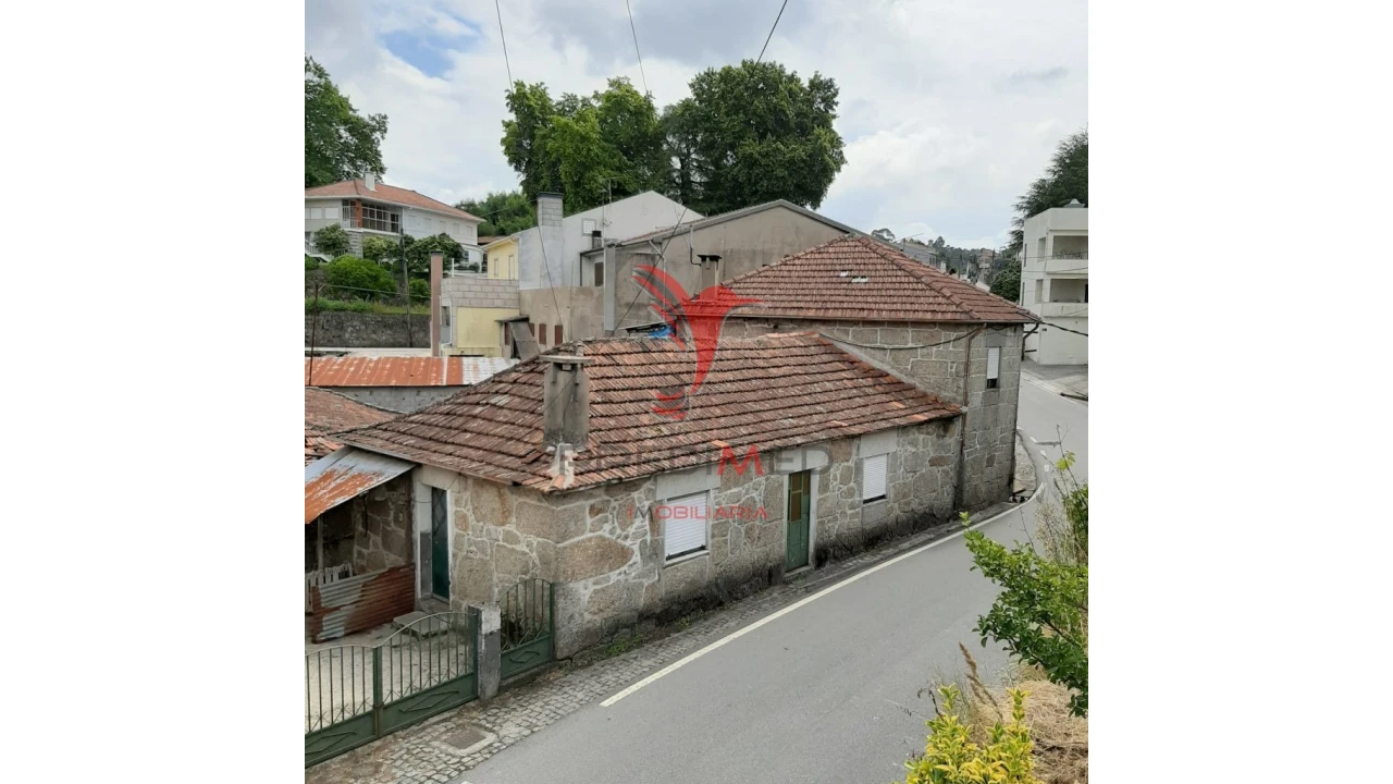 Quinta T4 para Venda em Frazão Arreigada Foto 4