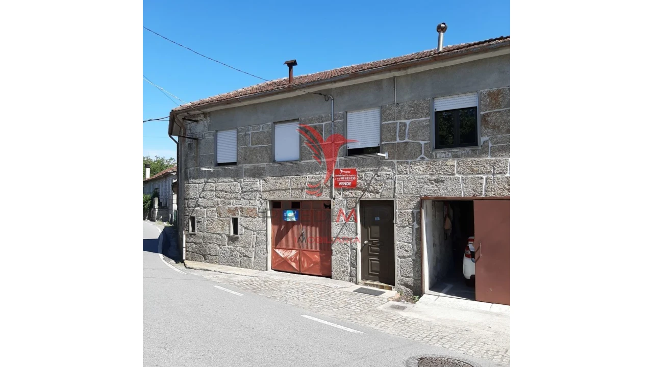 Quinta T4 para Venda em Frazão Arreigada Foto 1