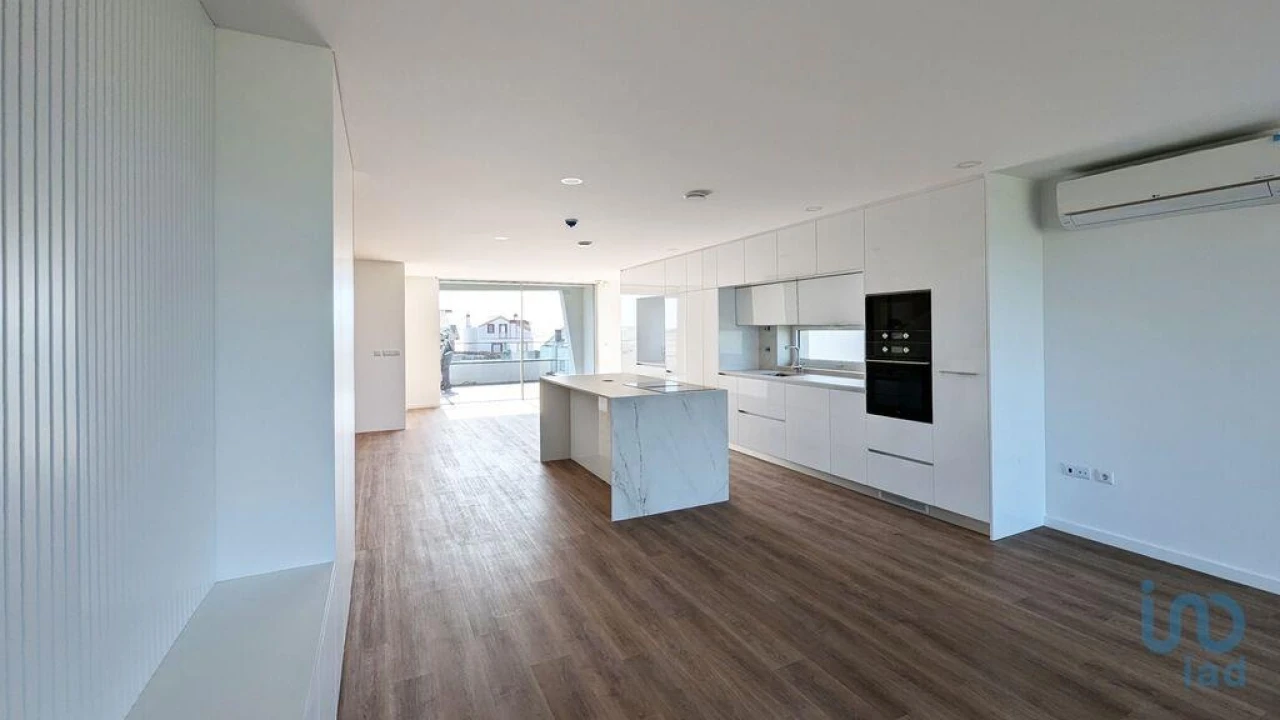 Apartamento T3 para Venda em Gafanha da Encarnação Foto 13