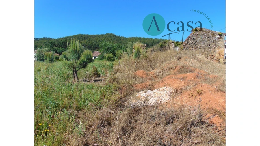 Moradia T2 para Venda em Nossa Senhora do Pranto Foto 6