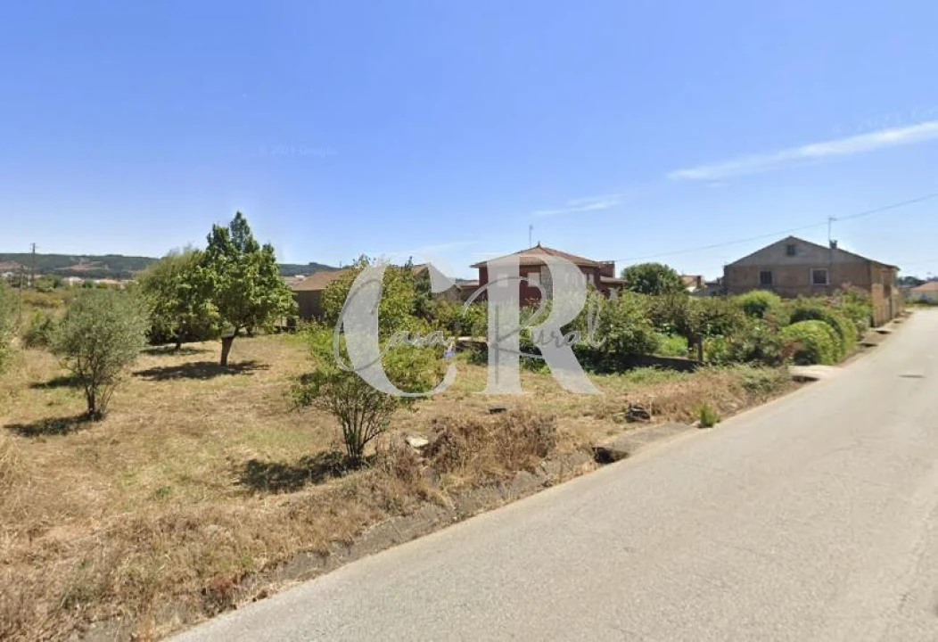 Terreno para Venda em Avelar Foto 1